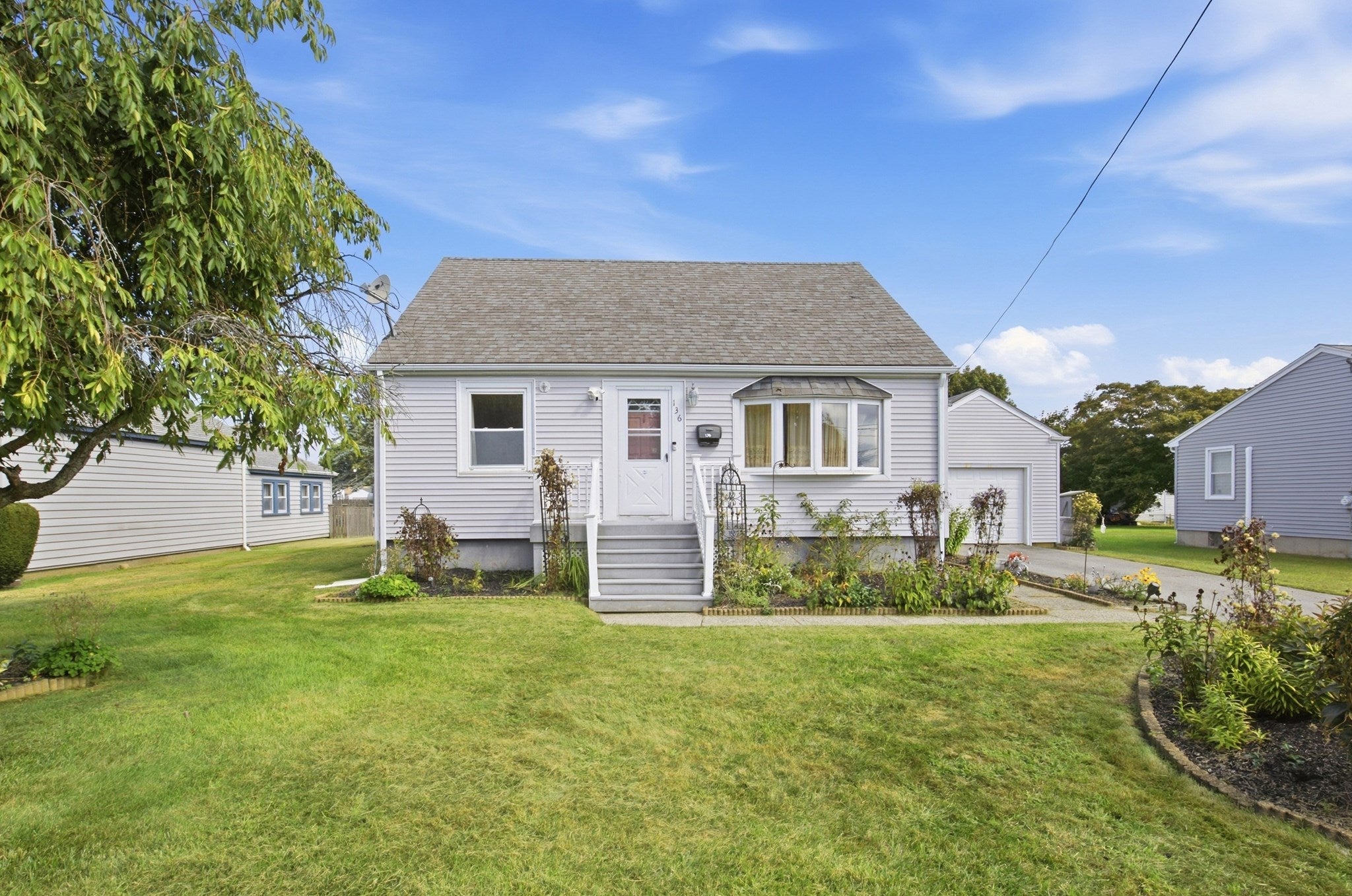 136 Durfee Road, Tiverton, RI Photo #1