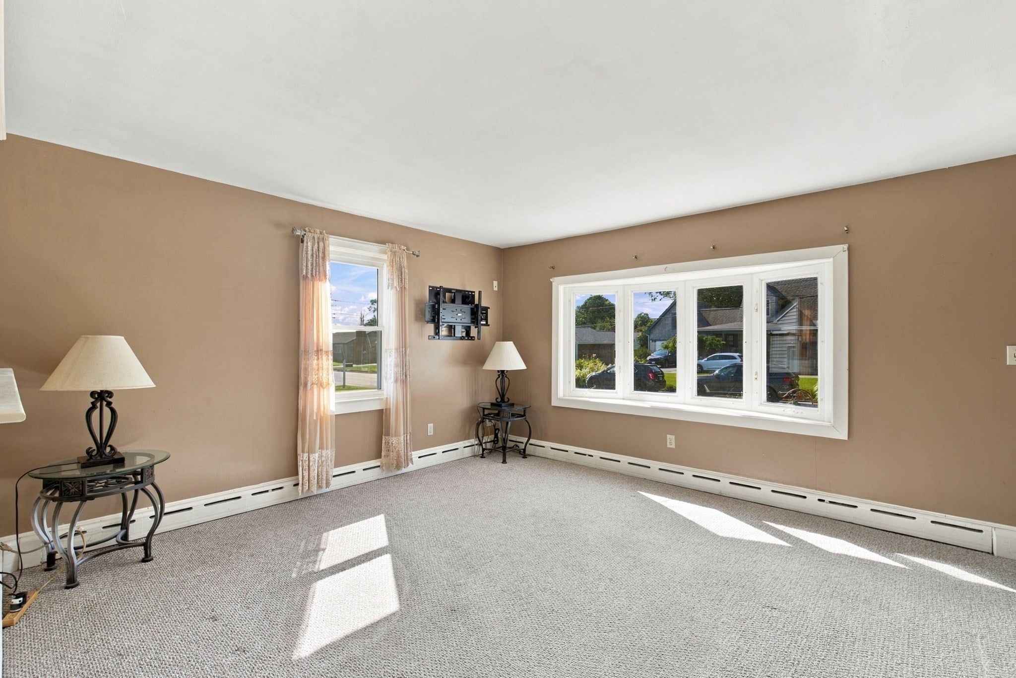 136 Durfee Road, Tiverton, RI Photo #6