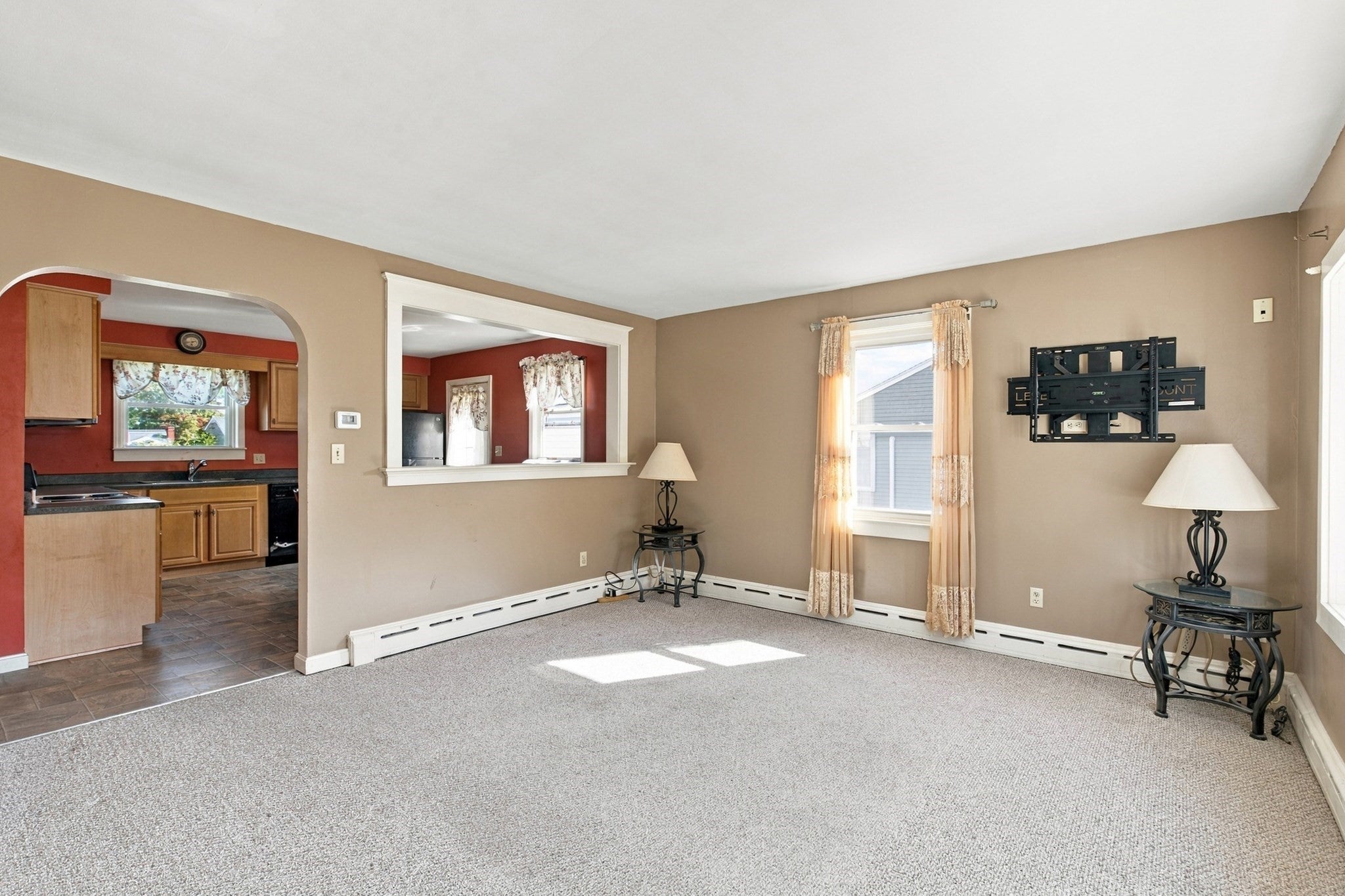 136 Durfee Road, Tiverton, RI Photo #5