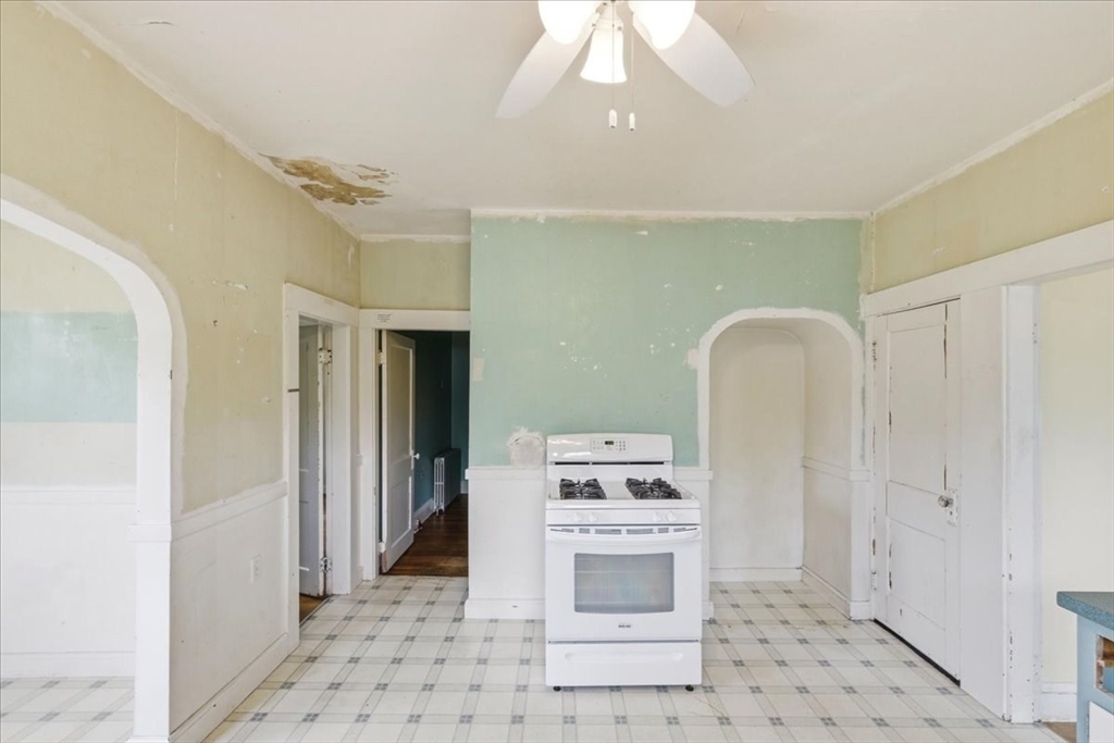 101 Monroe St