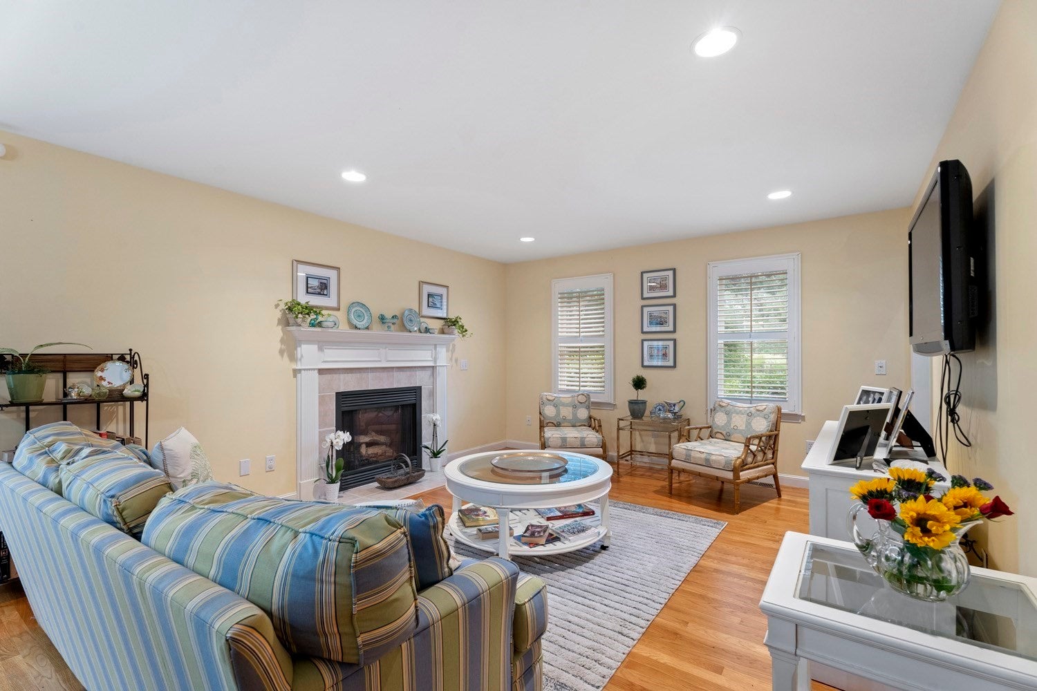 87 Neshobe Rd, Mashpee, MA, 87 Neshobe Rd, Mashpee, MA Photo #6