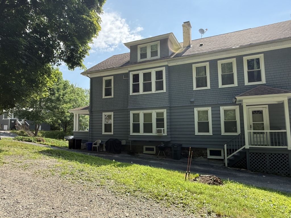 33 Barnes Ave