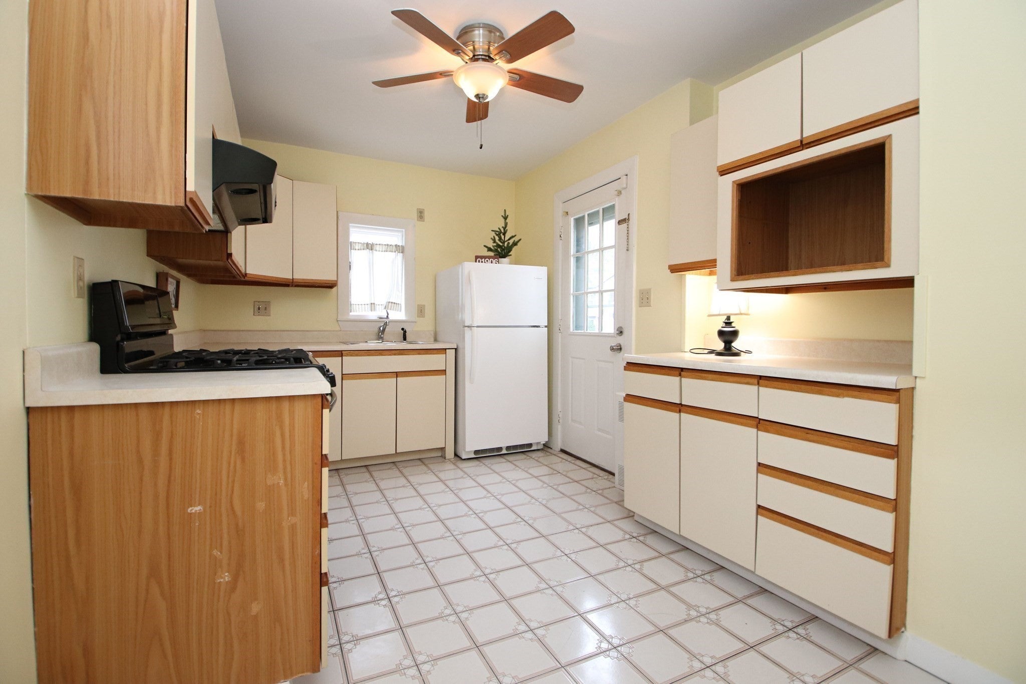 40 Stone St, Saugus, MA, 40 Stone St, Saugus, MA Photo #9