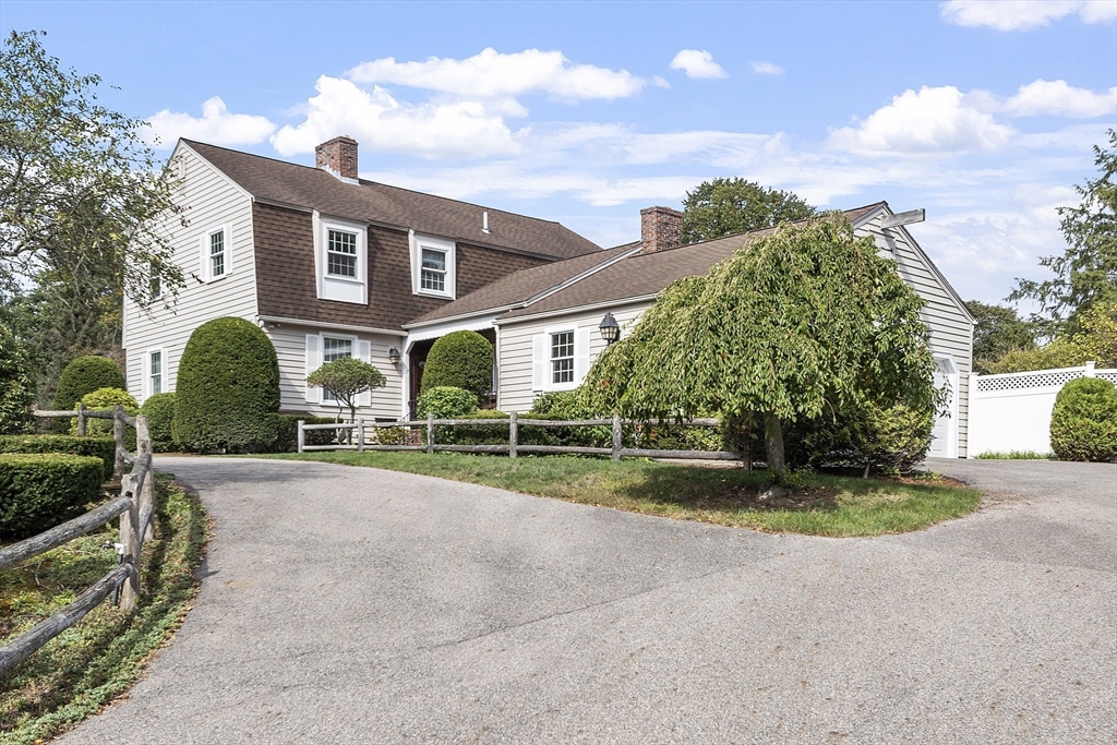 17 Rose Glen Dr