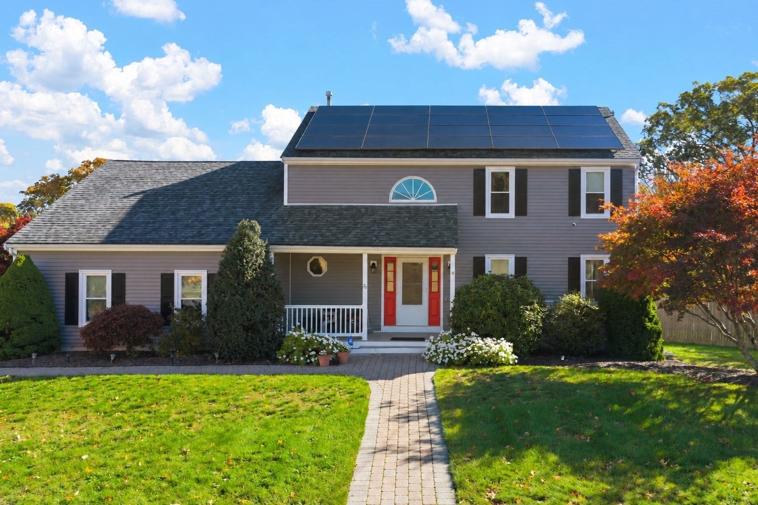 70 Nelson Dr, Bridgewater, MA Photo #1