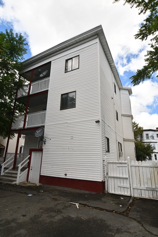 112 Johnson Street