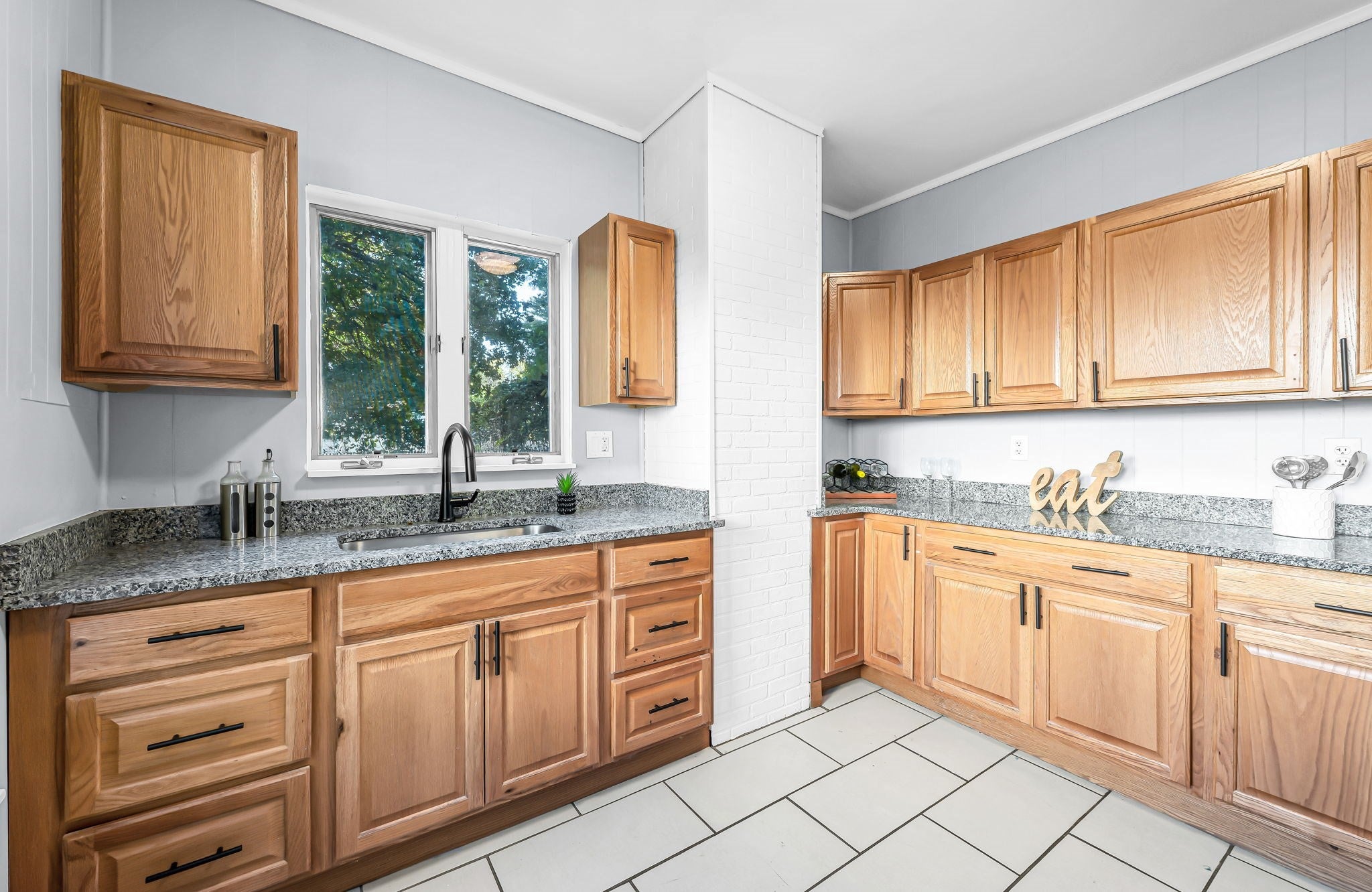 65 Avondale Ave, West Springfield, MA, 65 Avondale Ave, West Springfield, MA Photo #14