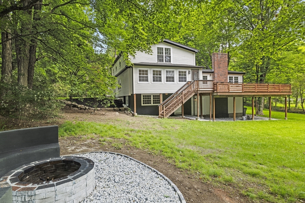 616 Grove Street
