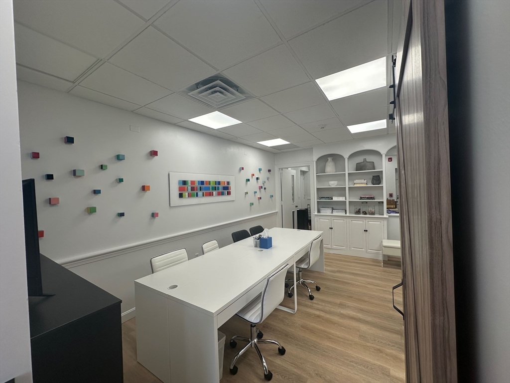 439 Boston Post Road