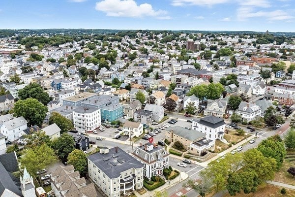 121 N Common, Lynn, MA, 121 N Common, Lynn, MA Photo #16