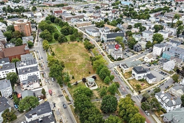 121 N Common, Lynn, MA, 121 N Common, Lynn, MA Photo #24