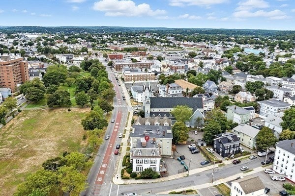 121 N Common, Lynn, MA, 121 N Common, Lynn, MA Photo #19