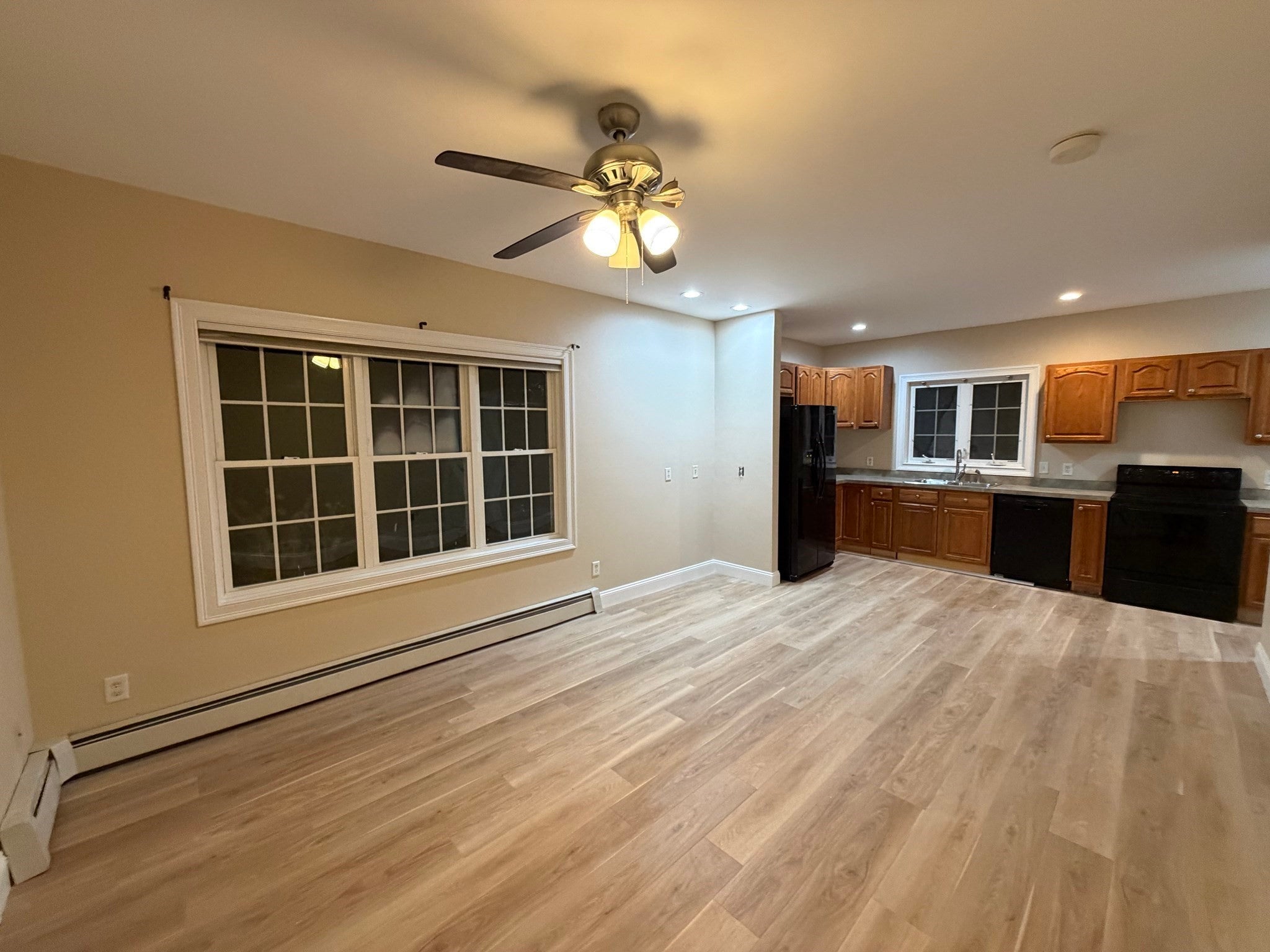 33 Brunelle Dr 2