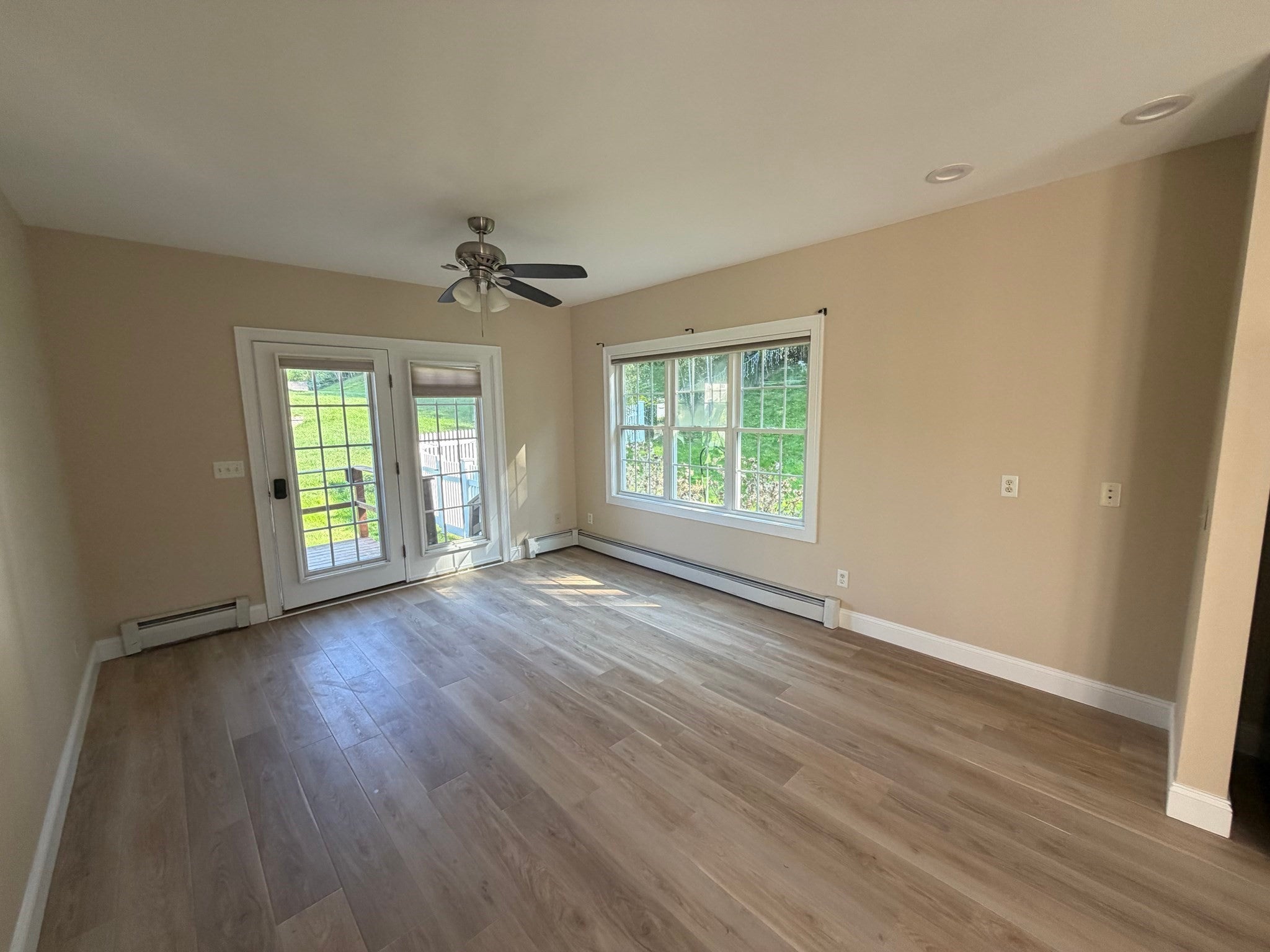 33 Brunelle Dr 2