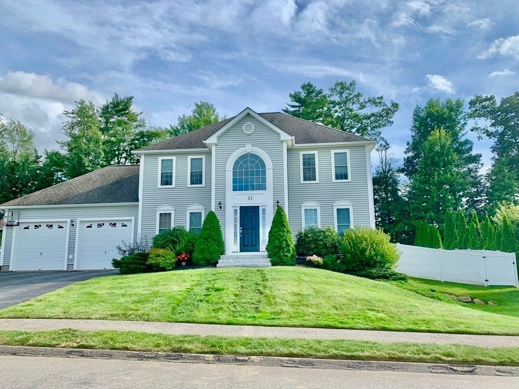 33 Brunelle Dr 2