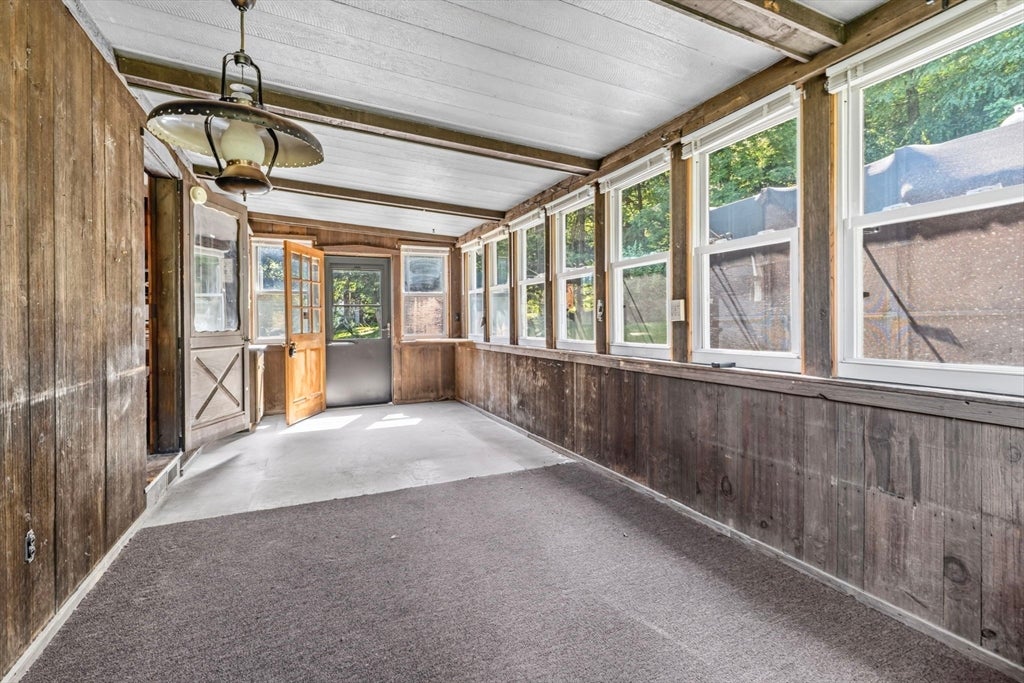 8 Underwood Ave, Easthampton, MA, 8 Underwood Ave, Easthampton, MA Photo #6
