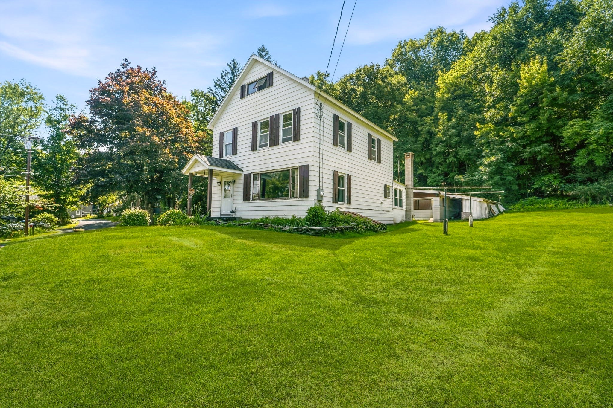 8 Underwood Ave
