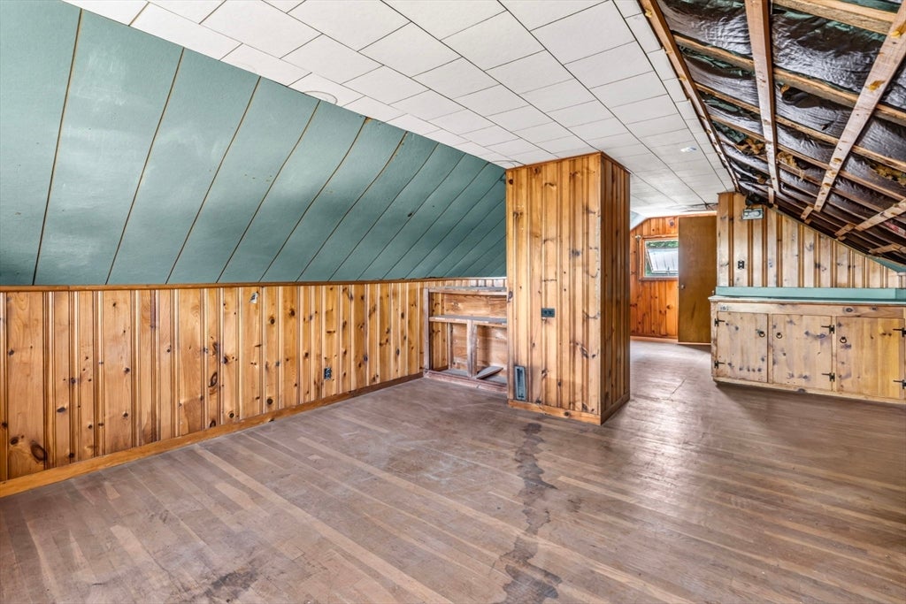 8 Underwood Ave, Easthampton, MA, 8 Underwood Ave, Easthampton, MA Photo #24