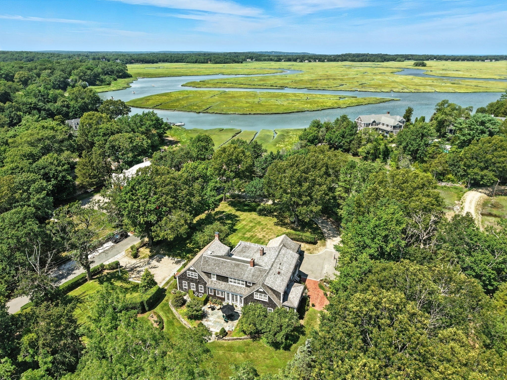 39 Bay Pond Rd