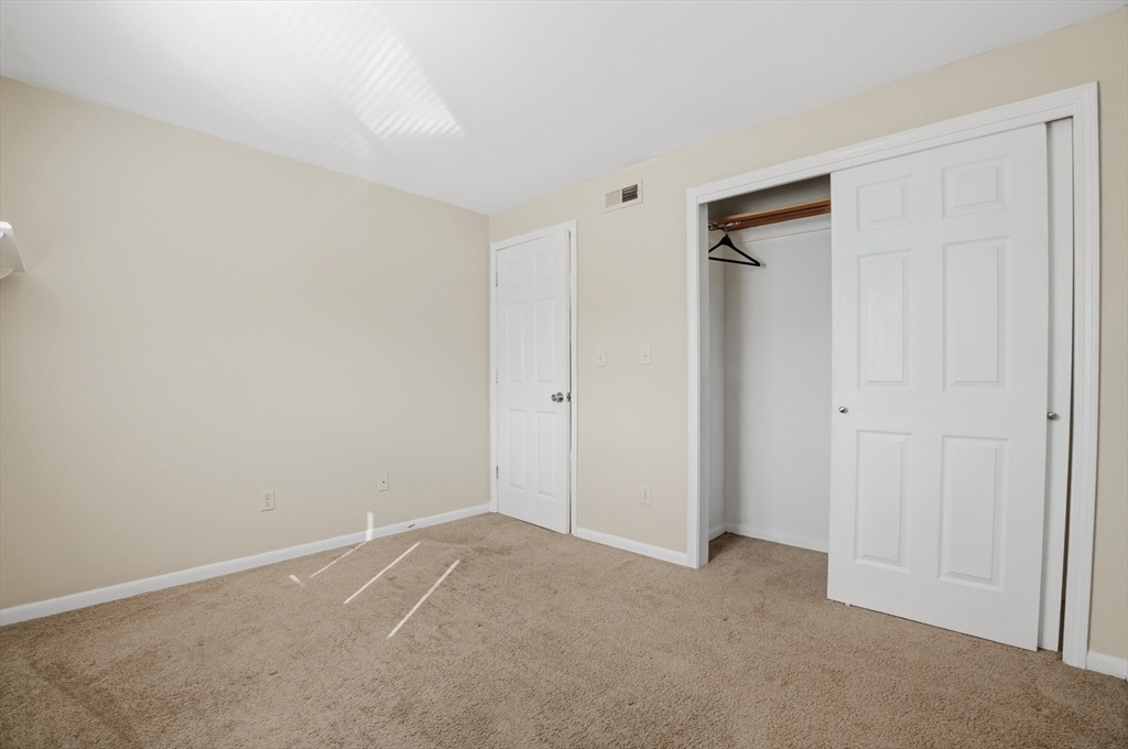 5455 North Main Street #3D, Fall River, MA Photo #16