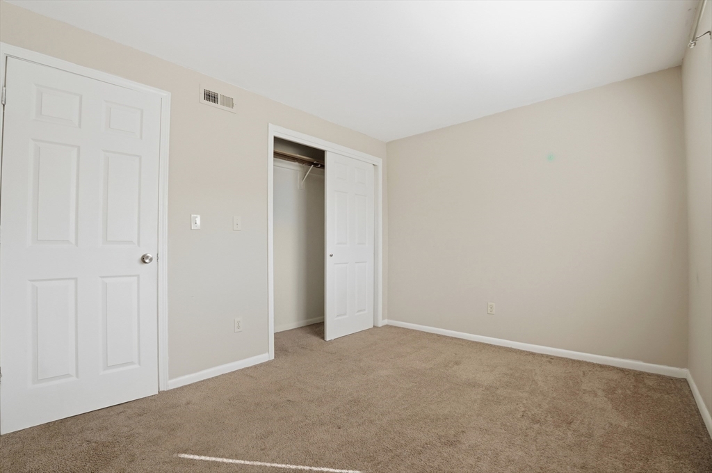 5455 North Main Street #3D, Fall River, MA Photo #17