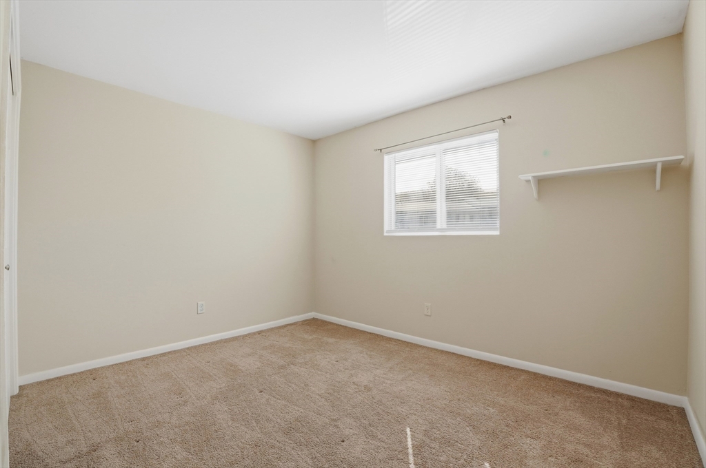 5455 North Main Street #3D, Fall River, MA Photo #14