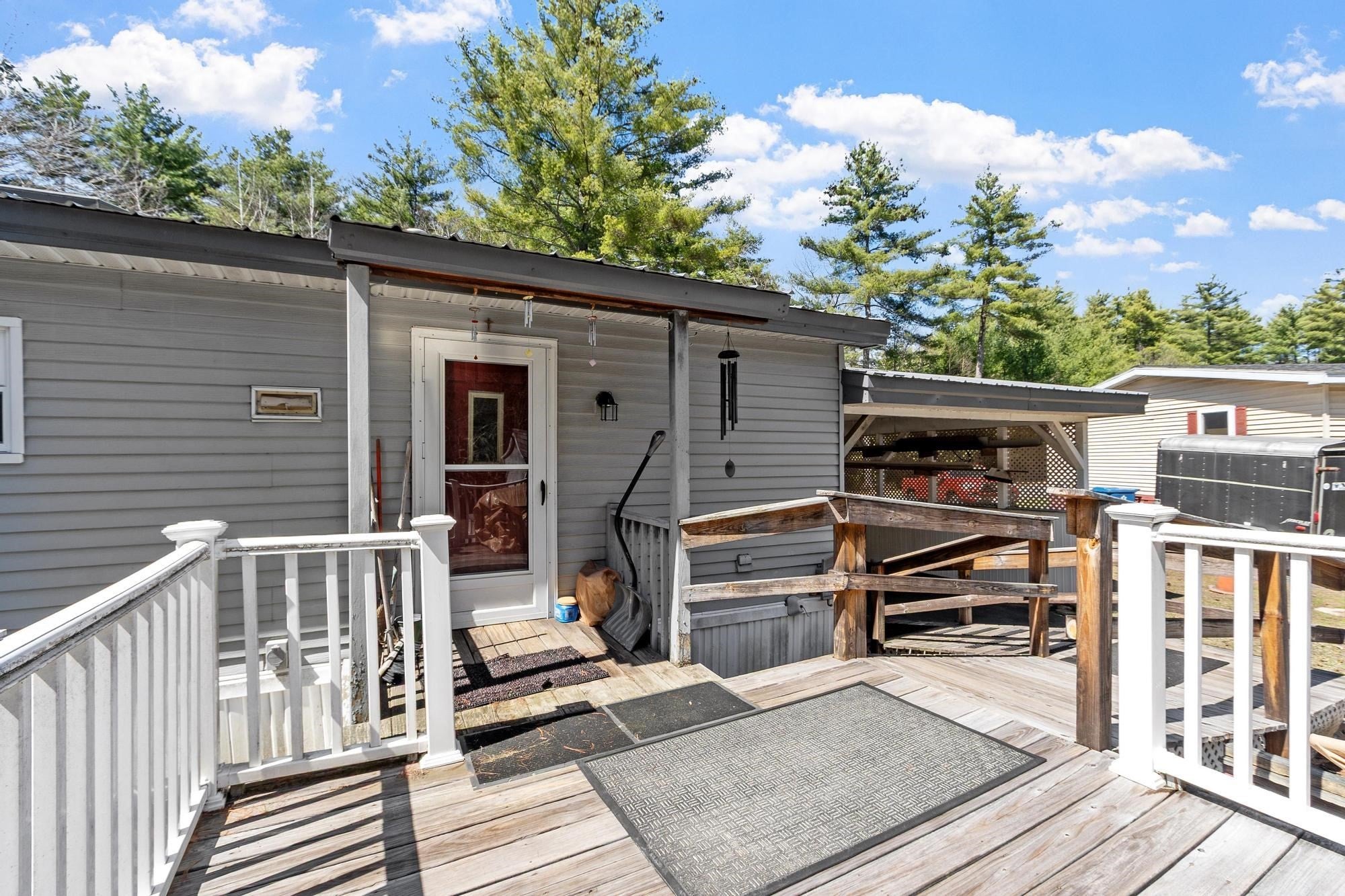74 Earl Drive