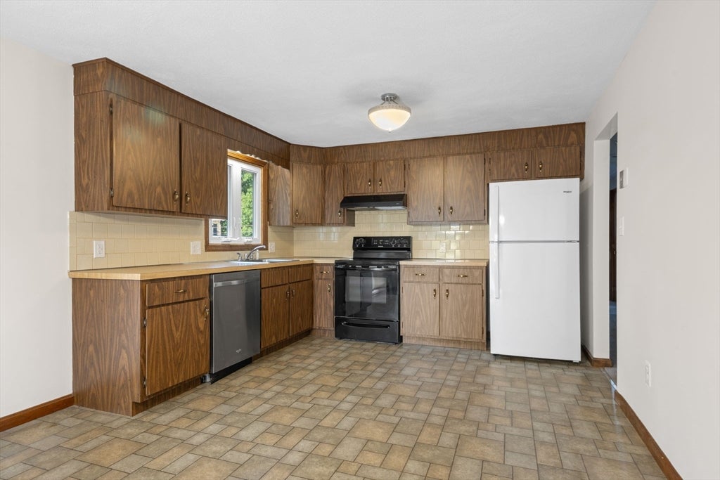 80 Kilby St