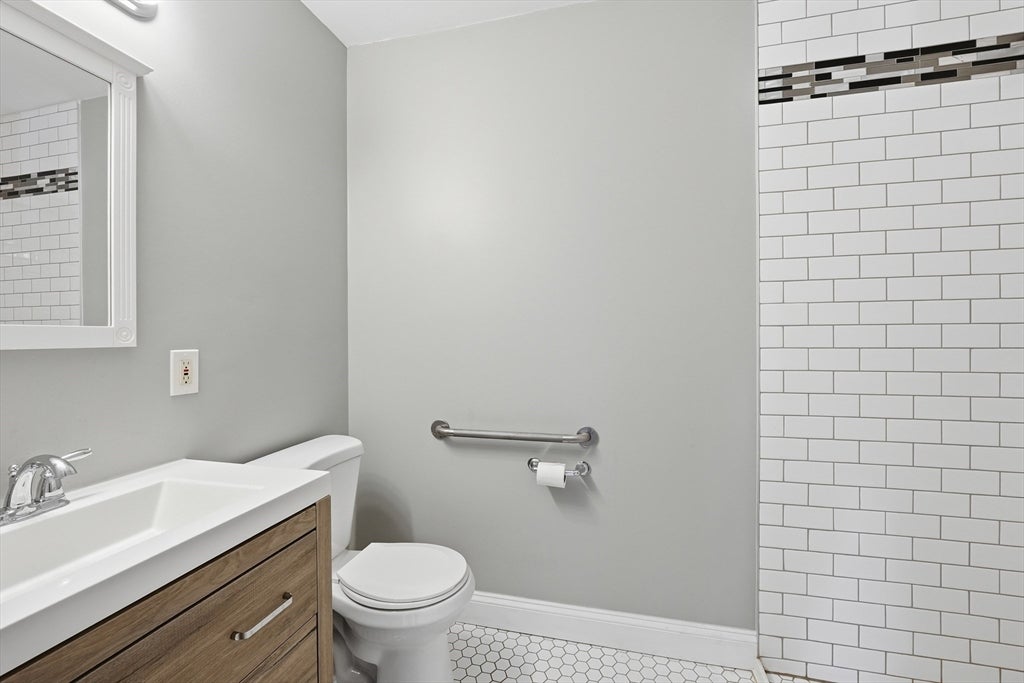 48 Litchfield Ave, Southbridge, MA, 48 Litchfield Ave, Southbridge, MA Photo #26