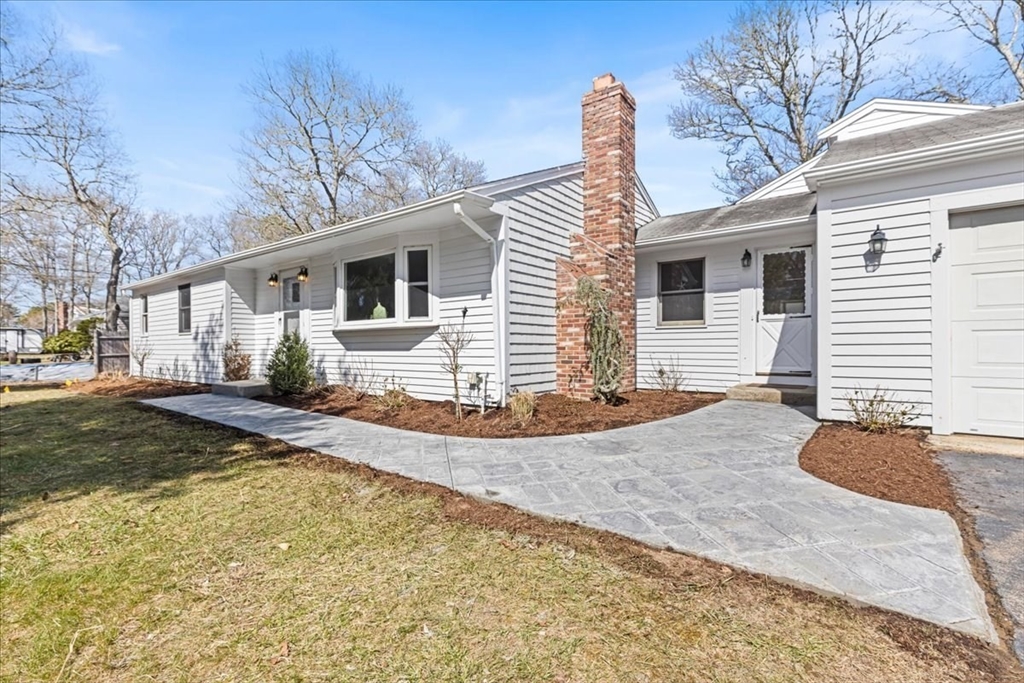 18 Buchanan Rd