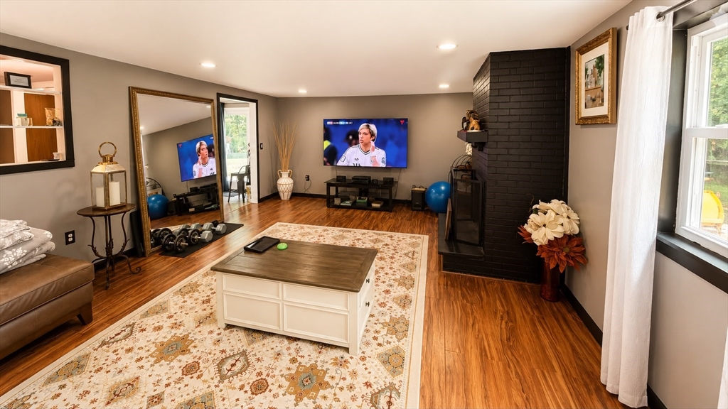 19 Porter Dr