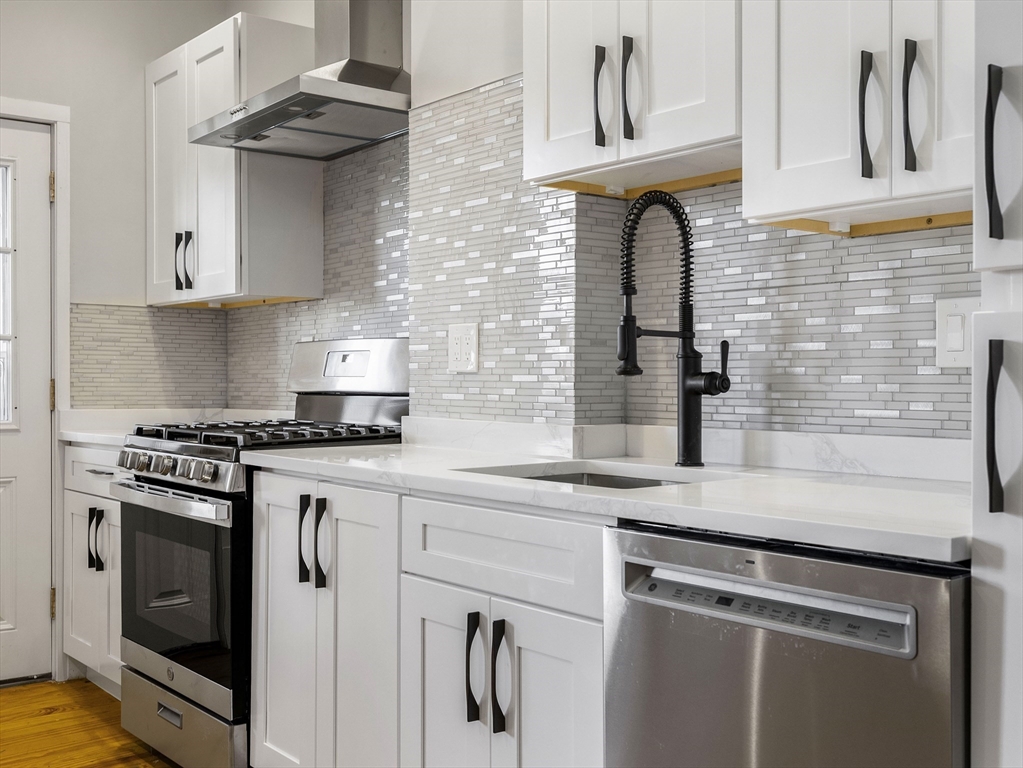 131A Cottage St #2A, Boston, MA Photo #3