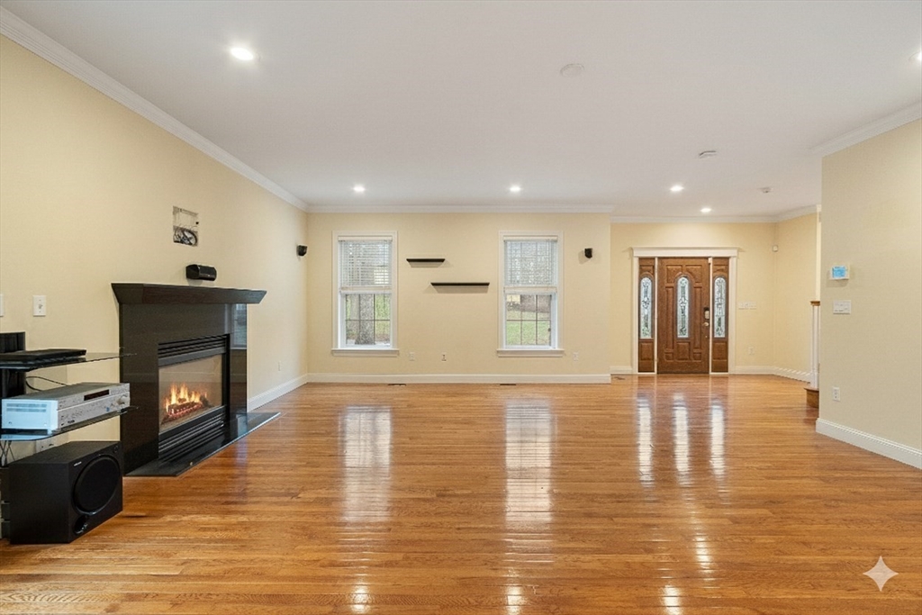 49 Brigham Hill Rd