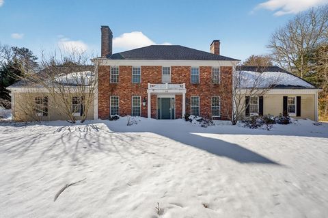 84 White Birch Way Barnstable MA 02668