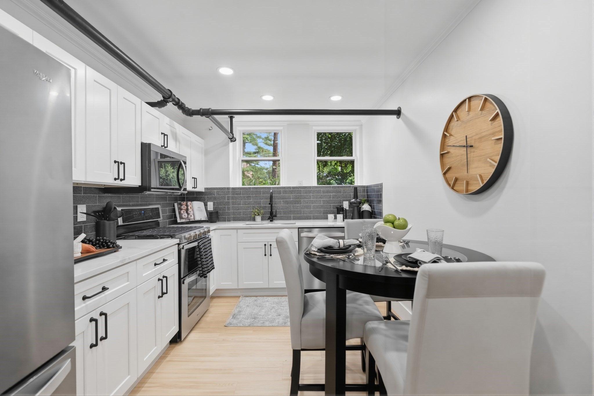 52 Garden St B2