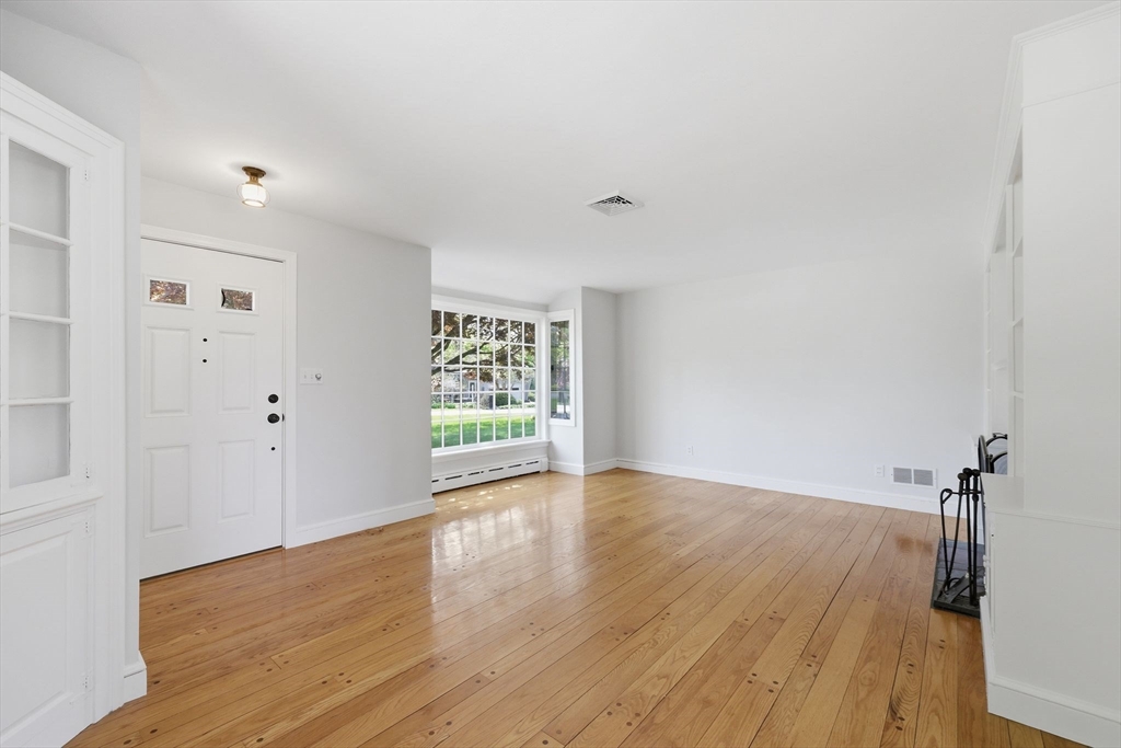 11 Pheasant Hill, Granby, MA, 11 Pheasant Hill, Granby, MA Photo #8