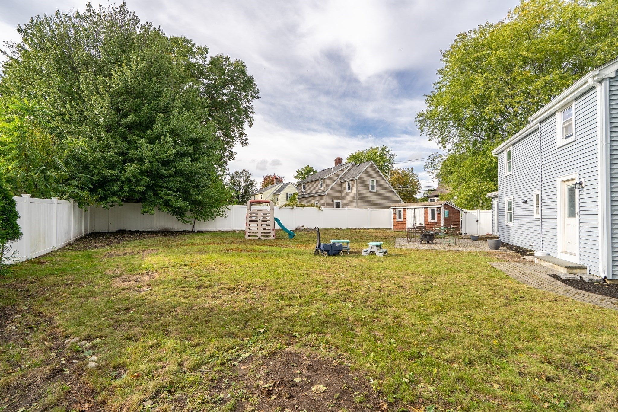 248 Warren ST, Waltham, MA Photo #39