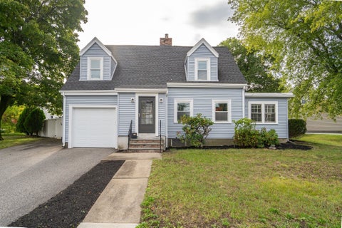 Photo of 248 Warren ST, Waltham, MA 02453 (MLS # 73586874)