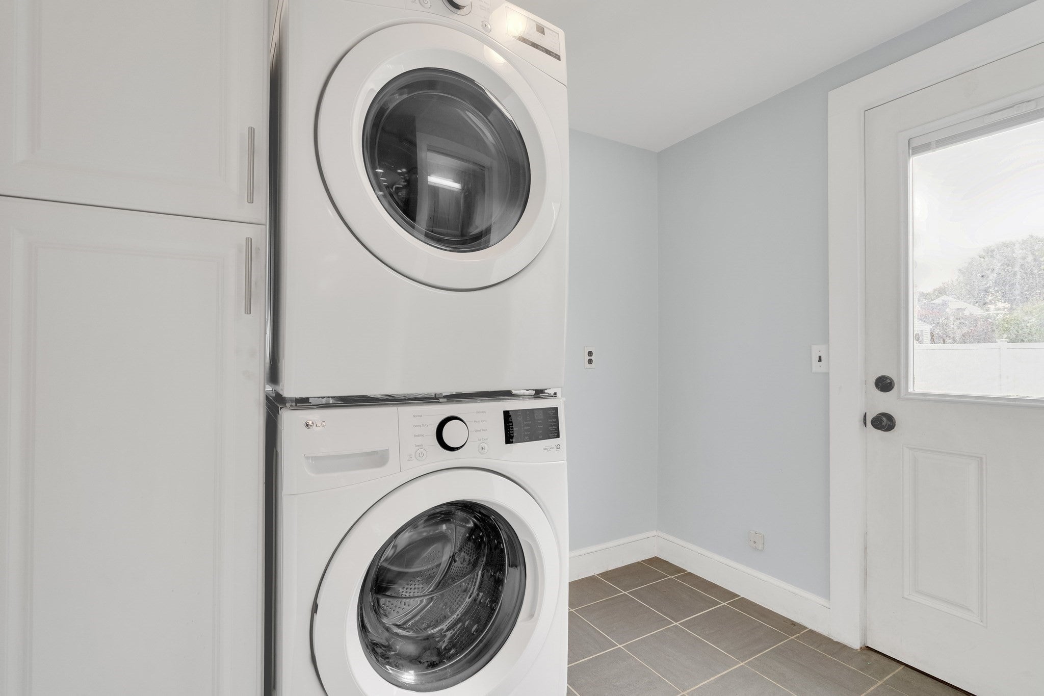 248 Warren ST, Waltham, MA Photo #25