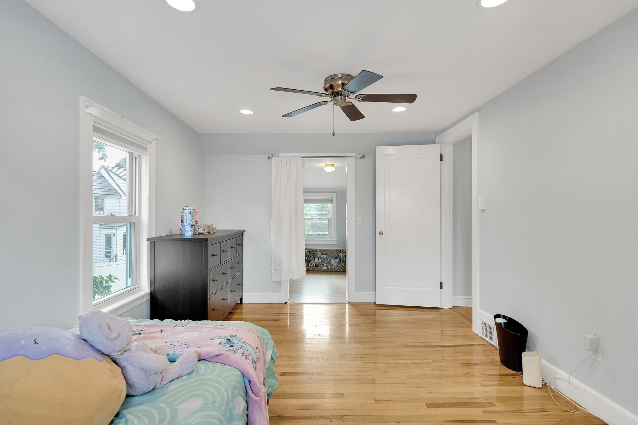 248 Warren ST, Waltham, MA Photo #34