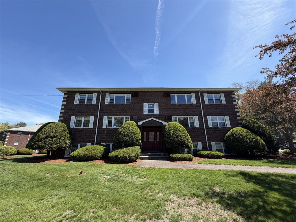 120 Parker St 15