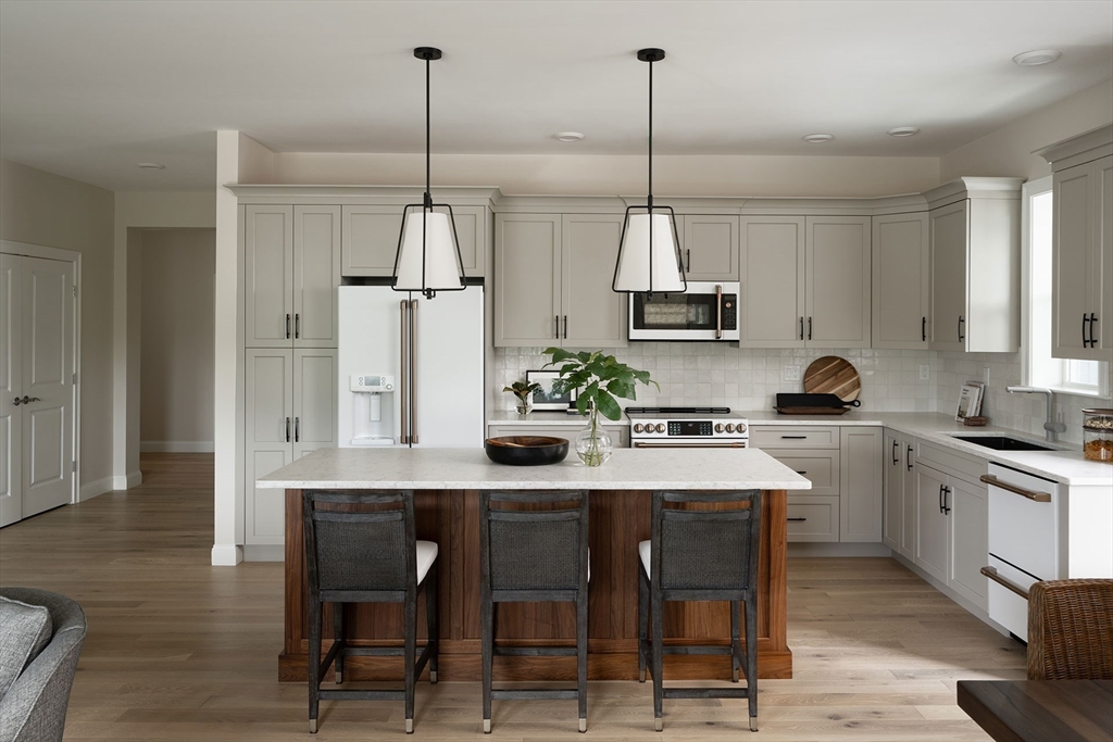 91 Miter Drive 16-1
