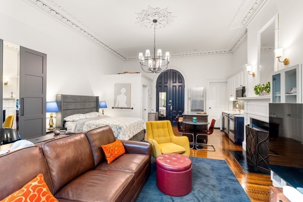 105 Beacon St 5A