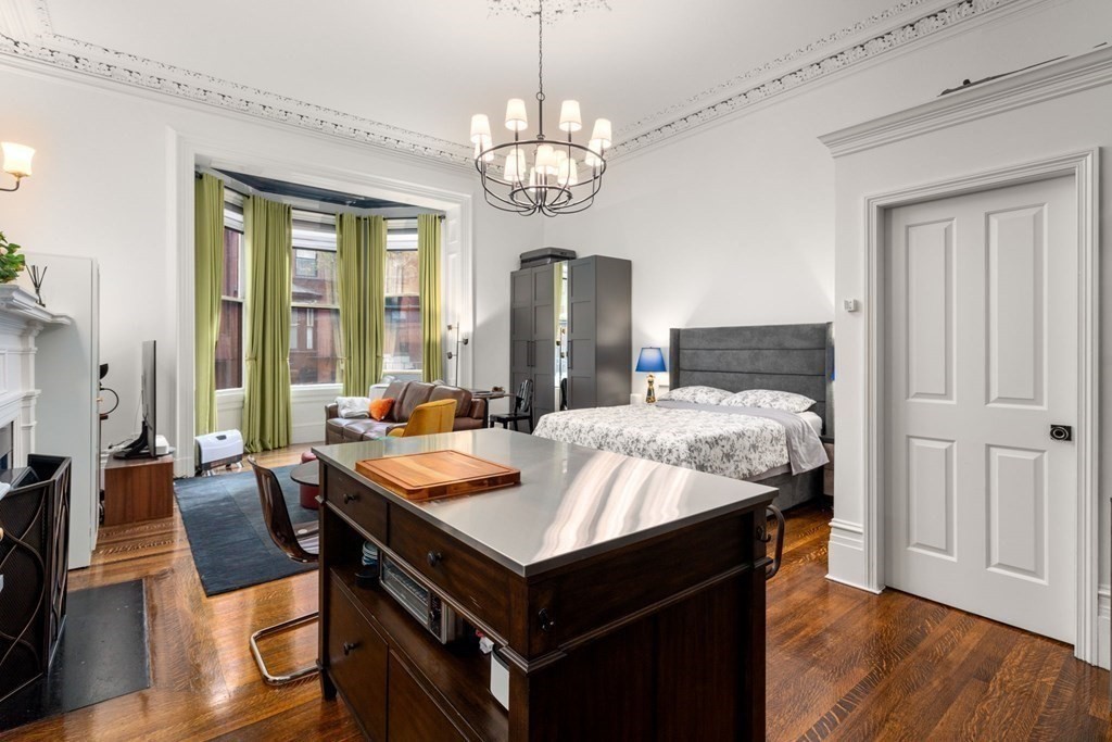 105 Beacon St 5A