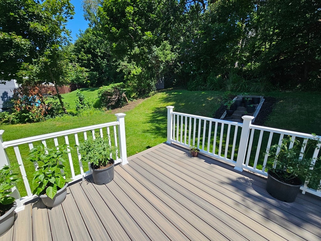 10 Marmion Ave, Worcester, MA, 10 Marmion Ave, Worcester, MA Photo #28