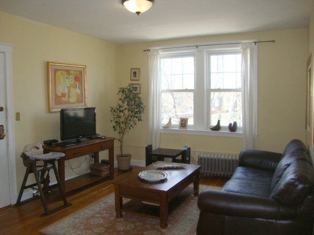 Photo 3 Photo 3