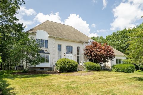 74 Eisenhower Dr Sharon MA 02067