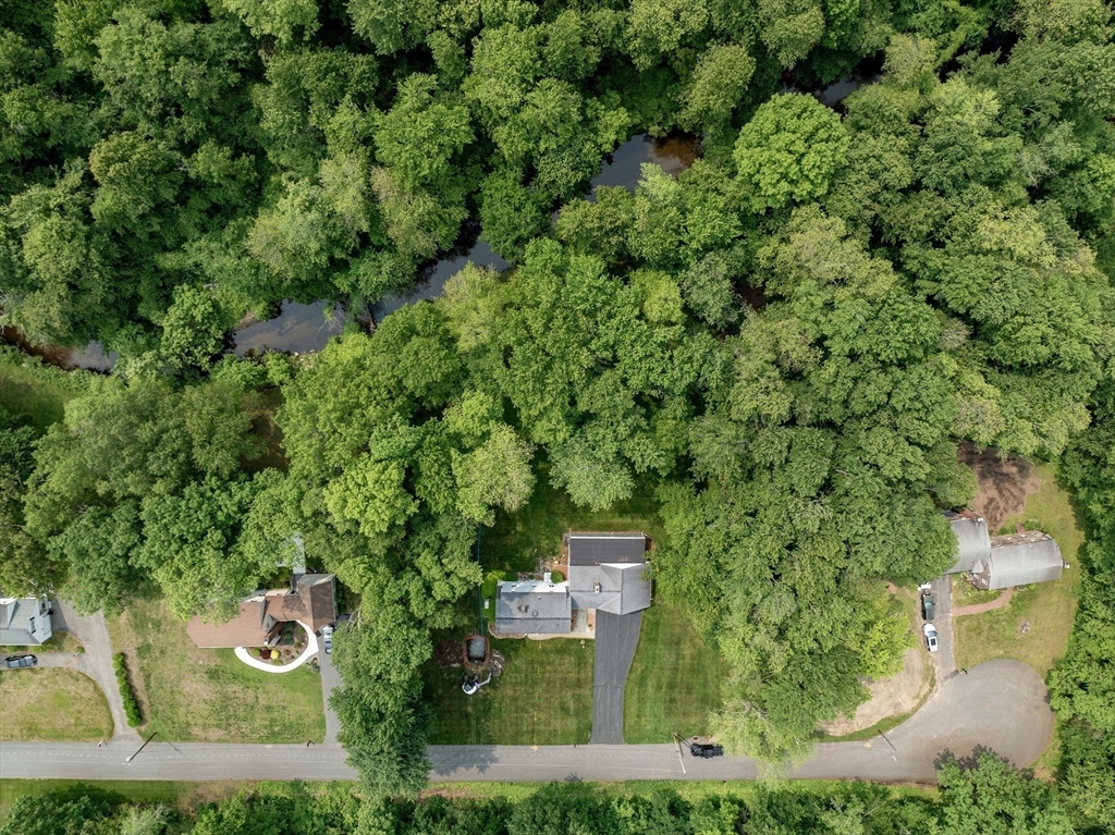 65 River Park Dr