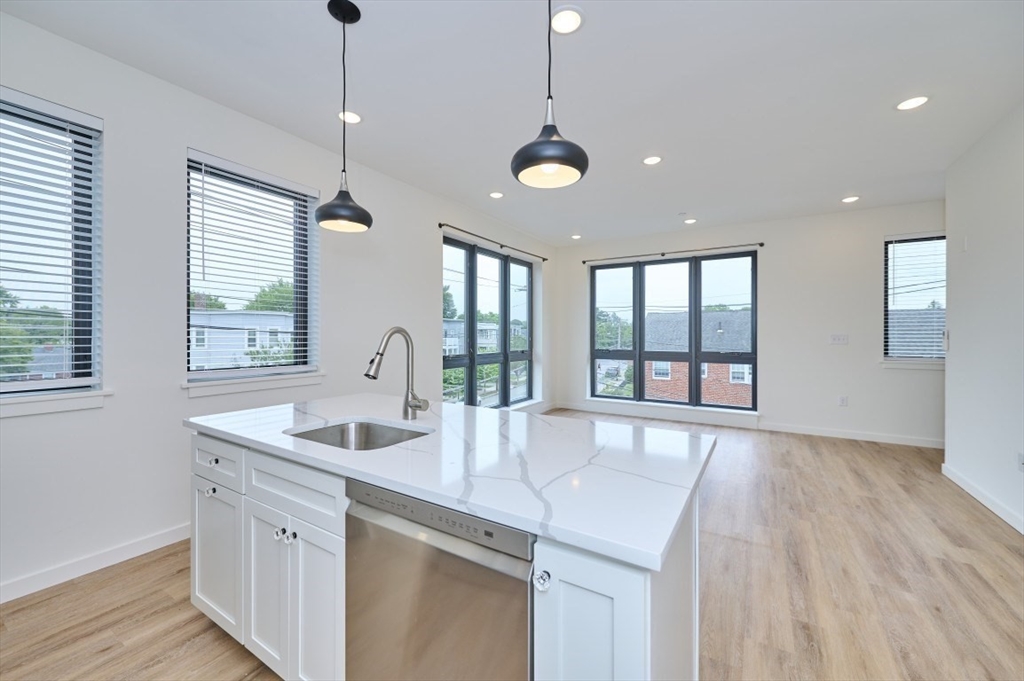 80 Broadway 3C