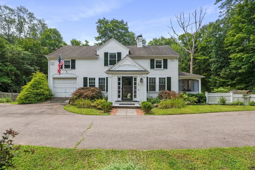 Sherborn, Massachusetts 01770, United States, 3 Bedrooms Bedrooms, ,2 BathroomsBathrooms,Residential,Active,191030